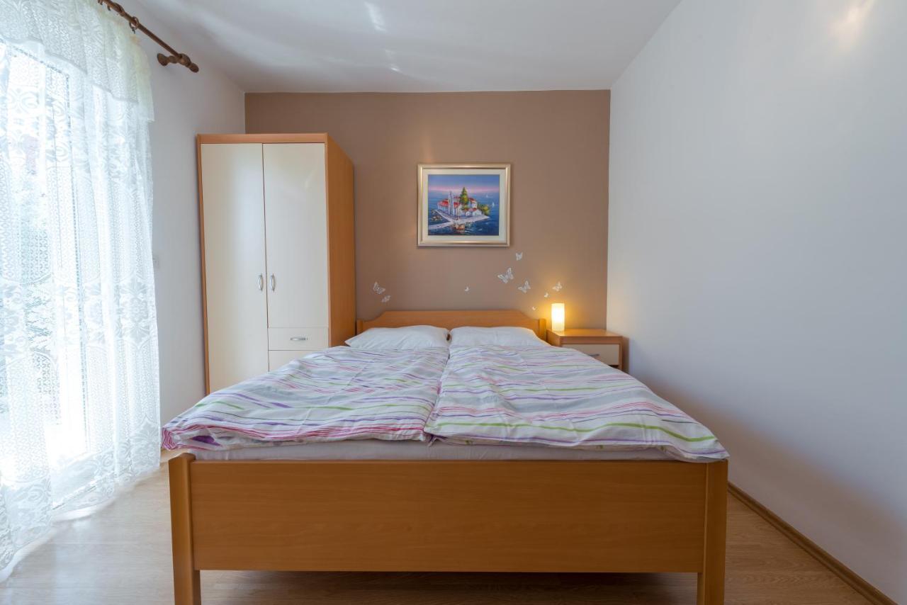 Adria Penzión pre hostí